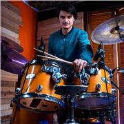 Clases de Bateria en Ñuñoa. Con mas de 15 años de experiencia haciendo clases a personas de todas las edades